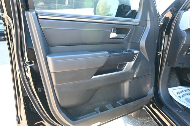 2024 Toyota Tundra 4WD Platinum Hybrid CrewMax 5.5' Bed with Power Running Boards - 22936525 - 9