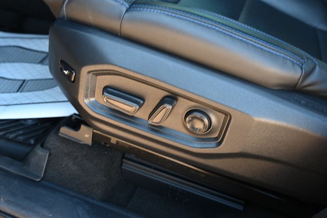 2024 Toyota Tundra 4WD Platinum Hybrid CrewMax 5.5' Bed with Power Running Boards - 22936525 - 10