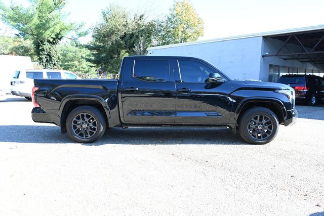 2024 Toyota Tundra 4WD Platinum Hybrid CrewMax 5.5' Bed with Power Running Boards - 22936525 - 5