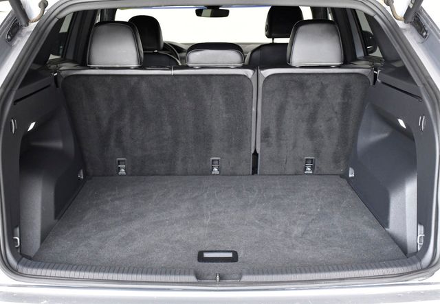 2024 Volkswagen Atlas Cross Sport 2.0T SE w/Technology FWD - 22880927 - 9