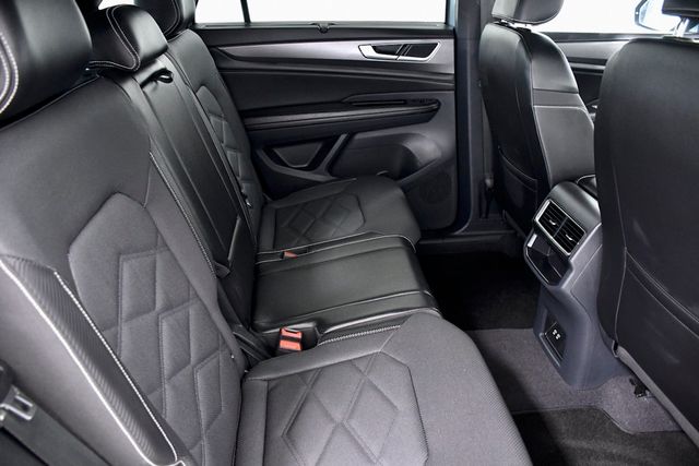 2024 Volkswagen Atlas Cross Sport 2.0T SE w/Technology FWD - 22880927 - 10