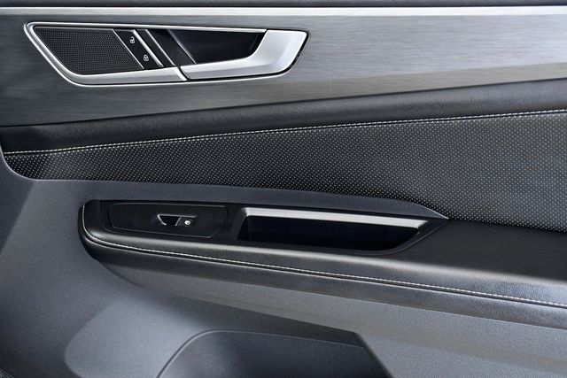 2024 Volkswagen Atlas Cross Sport 2.0T SE w/Technology FWD - 22880927 - 14