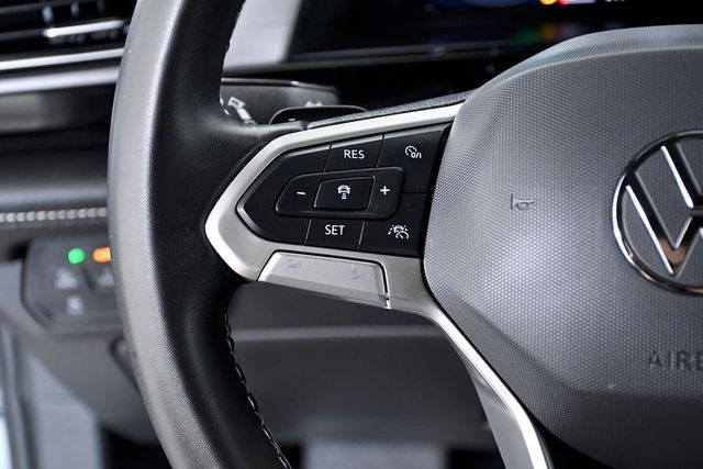 2024 Volkswagen Atlas Cross Sport 2.0T SE w/Technology FWD - 22880927 - 17