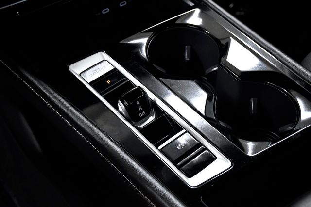 2024 Volkswagen Atlas Cross Sport 2.0T SE w/Technology FWD - 22880927 - 21