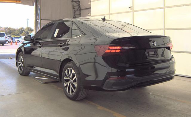 2024 Volkswagen Jetta S Automatic - 22910872 - 3