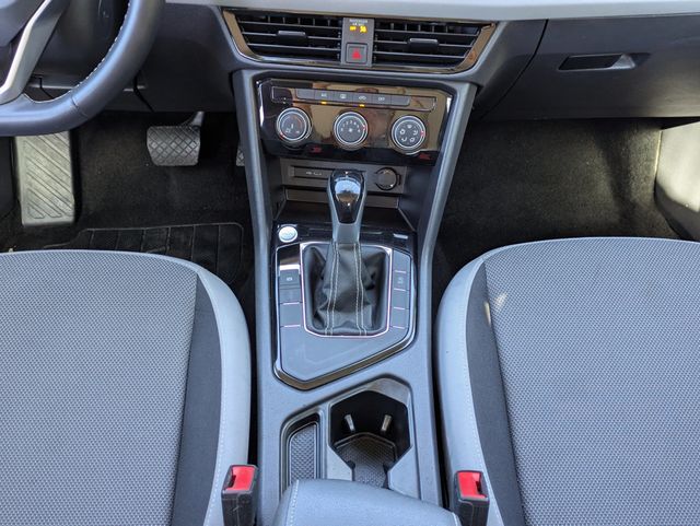 2024 Volkswagen Taos S FWD - 22931464 - 18