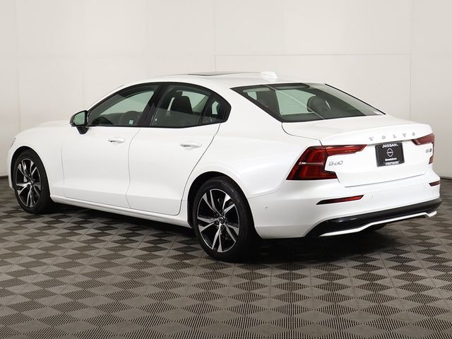 2024 Volvo S60 B5 AWD Plus Dark Theme - 22934452 - 9