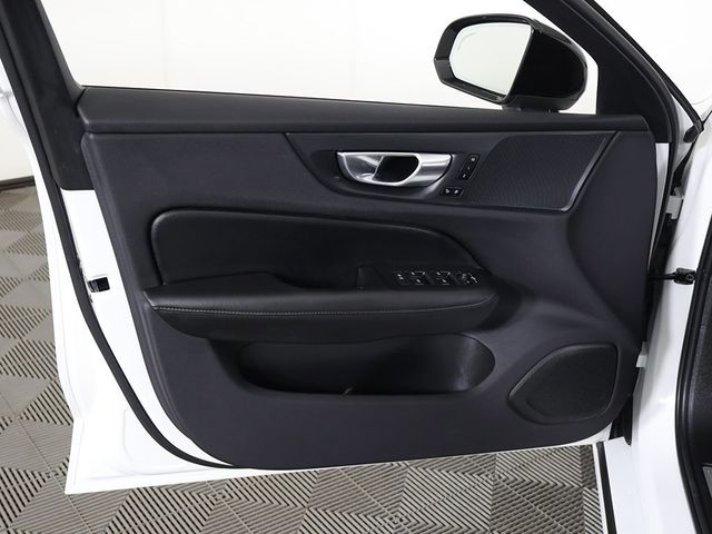 2024 Volvo S60 B5 AWD Plus Dark Theme - 22934452 - 23