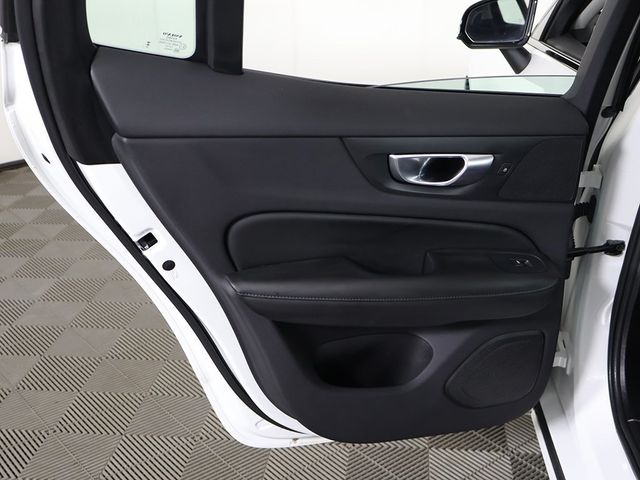 2024 Volvo S60 B5 AWD Plus Dark Theme - 22934452 - 25
