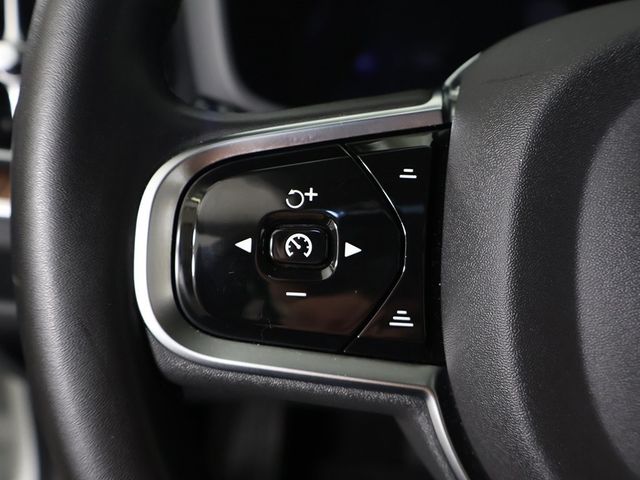 2024 Volvo S60 B5 AWD Plus Dark Theme - 22934452 - 42