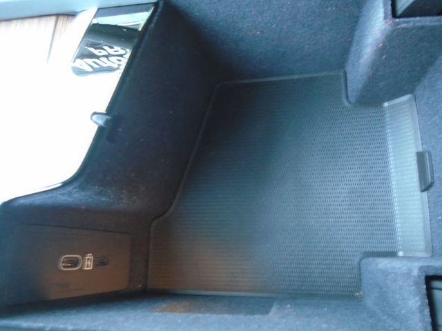 2024 Volvo XC60 Recharge Plug-In Hybrid T8 eAWD PHEV Ultimate Dark Theme - 22937661 - 26