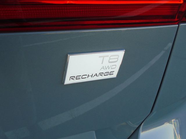 2024 Volvo XC60 Recharge Plug-In Hybrid T8 eAWD PHEV Ultimate Dark Theme - 22937661 - 5