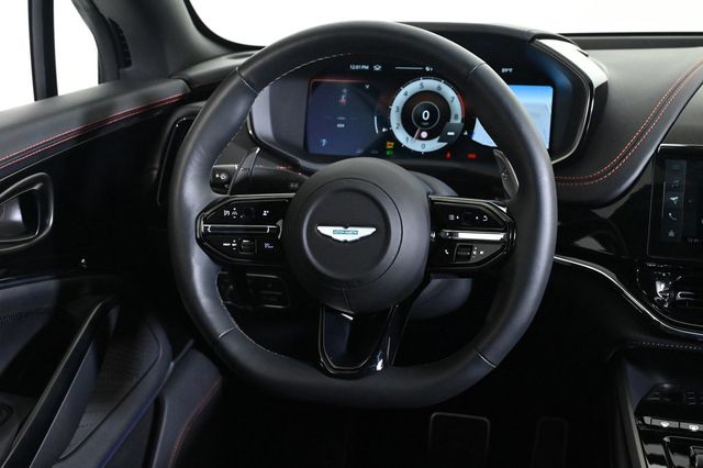 2025 Aston Martin DBX 707 - 22917533 - 10