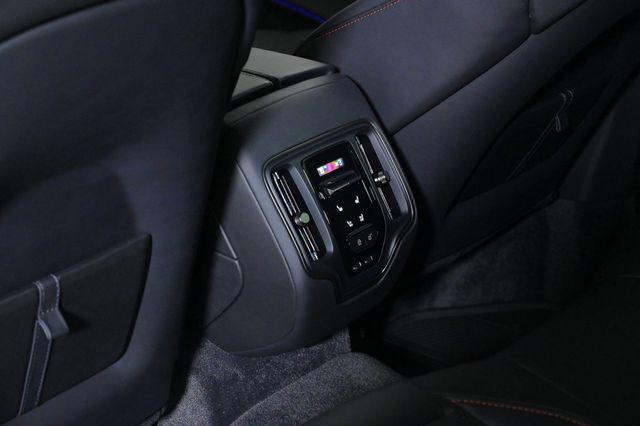 2025 Aston Martin DBX 707 - 22917533 - 19