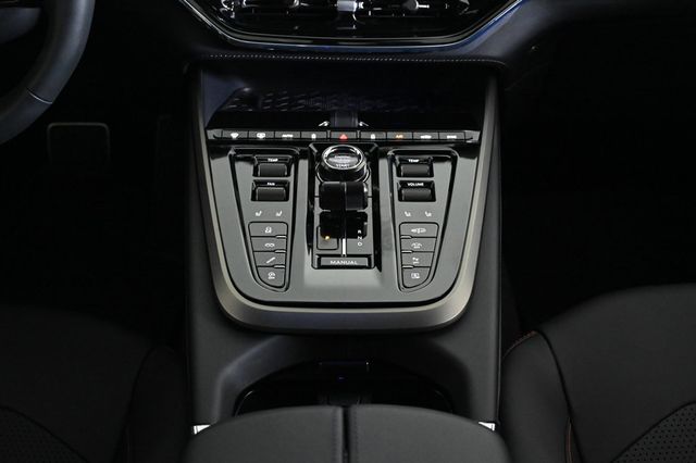 2025 Aston Martin DBX 707 - 22917533 - 23