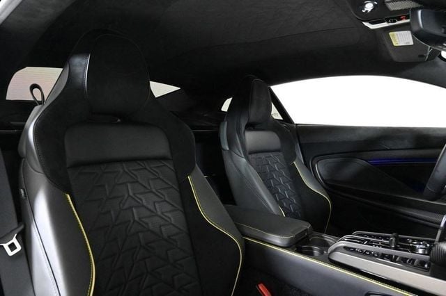 2025 Aston Martin Vanquish Coupe - 22829268 - 11