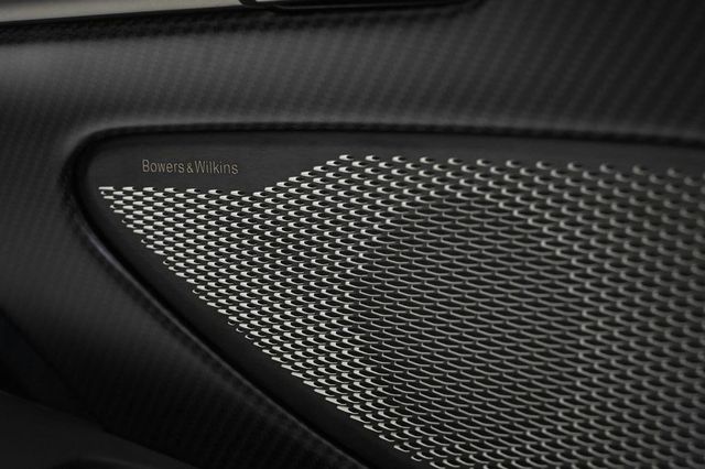 2025 Aston Martin Vanquish Coupe - 22829268 - 25