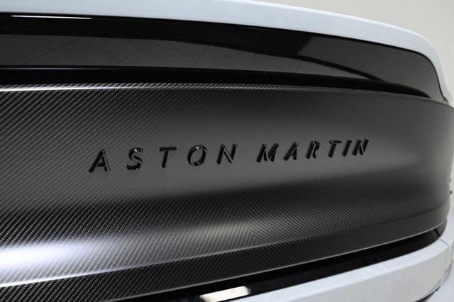 2025 Aston Martin Vanquish Coupe - 22829268 - 30