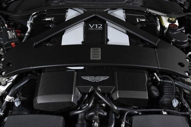 2025 Aston Martin Vanquish Coupe - 22829268 - 37