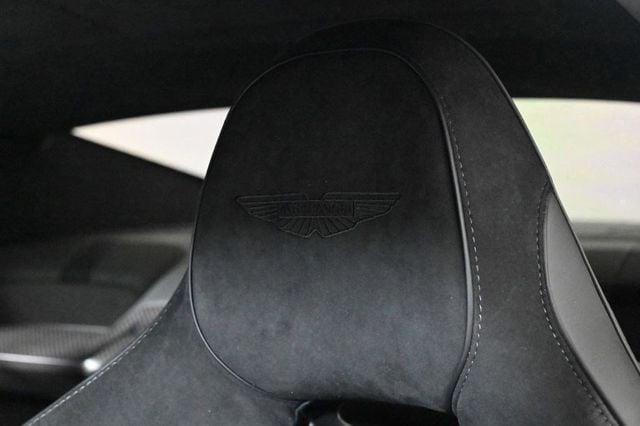 2025 Aston Martin Vanquish Coupe - 22829268 - 4