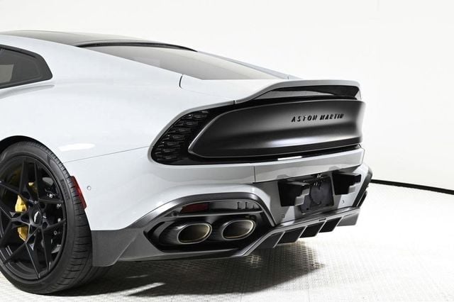 2025 Aston Martin Vanquish Coupe - 22829268 - 7