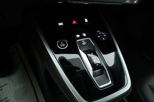 2025 Audi Q4 e-tron Premium 55 quattro with Convenience Package & Beam Rings - 22909891 - 14