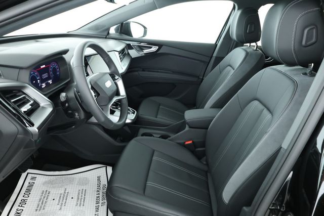 2025 Audi Q4 e-tron Premium 55 quattro with Convenience Package & Beam Rings - 22909891 - 19