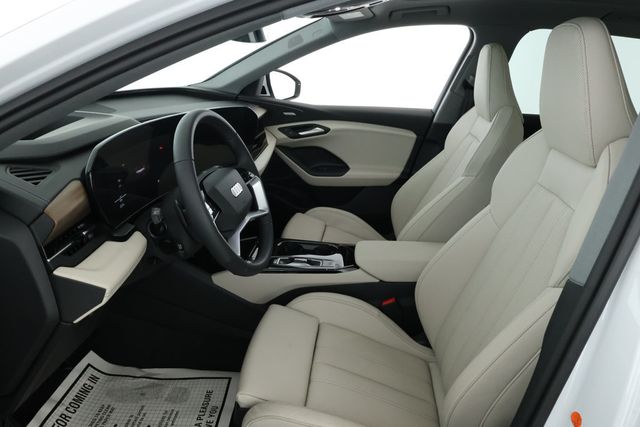 2025 Audi Q6 e-tron Premium Plus quattro with Warm Weather & 20'' Wheel Packages - 22918379 - 17