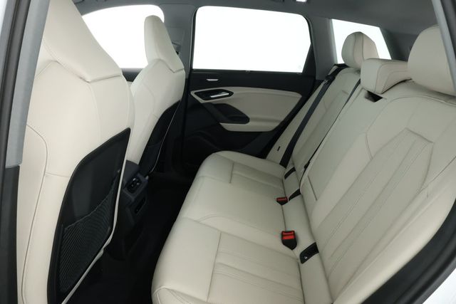 2025 Audi Q6 e-tron Premium Plus quattro with Warm Weather & 20'' Wheel Packages - 22918379 - 18