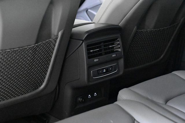 2025 Audi Q7 55 Premium - 22905541 - 17