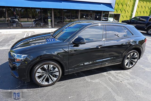 2025 Audi Q8 Prestige 55 TFSI quattro - 22934361 - 44