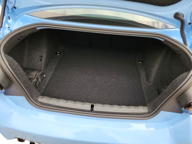 2025 BMW M2 Coupe with MT Live Cockpit Pro HUD & Lighting Package - 22934172 - 25