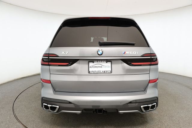 2025 BMW X7 M60i SAV w/ Driving Assistance Professional & Executive Packages - 22931500 - 4