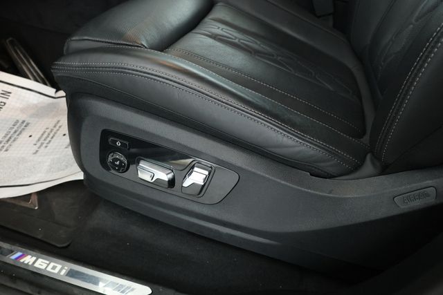 2025 BMW X7 M60i SAV w/ Driving Assistance Professional & Executive Packages - 22931500 - 8