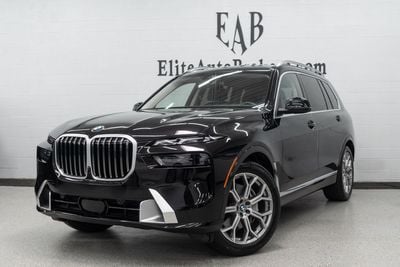 2025 BMW X7 - 5UX23EM04S9W67044