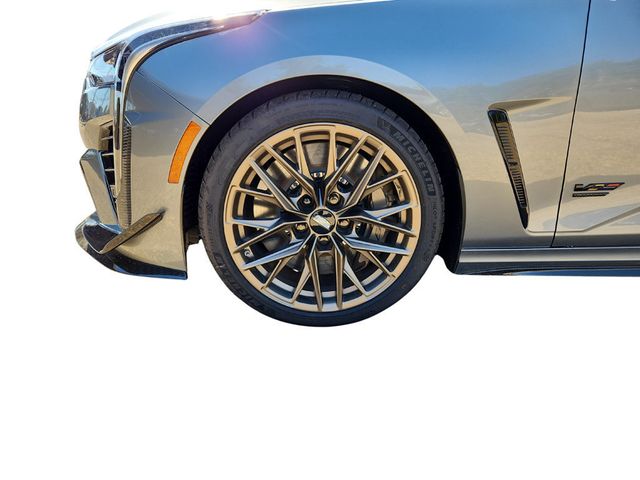 2025 Cadillac CT4-V 4dr Sedan Blackwing w/ C Fiber 1 & 2 Pkgs & Upgraded Upholstery - 22934660 - 23