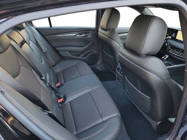 2025 Cadillac CT5 AWD 4dr Sedan Sport with Technology Package & 20'' Alloy Wheels - 22935148 - 10