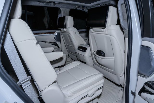 2025 Cadillac Escalade 4WD 4dr Sport Platinum - 22925893 - 29