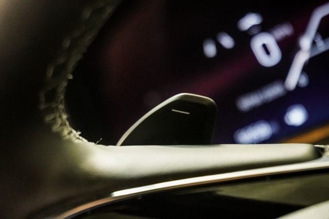 2025 Cadillac Escalade RWD 4dr Premium Luxury - 22871680 - 34