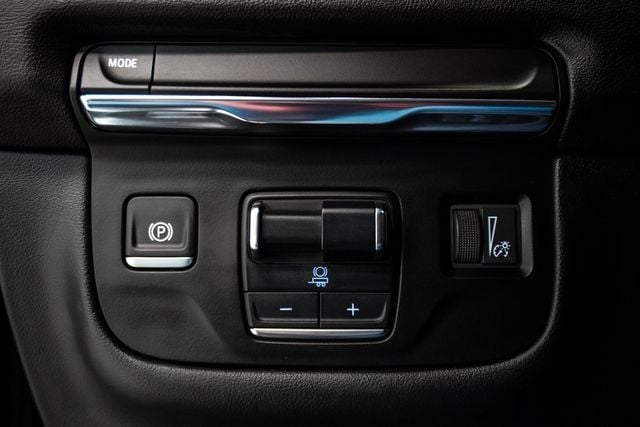 2025 Cadillac Escalade RWD 4dr Premium Luxury - 22871680 - 38