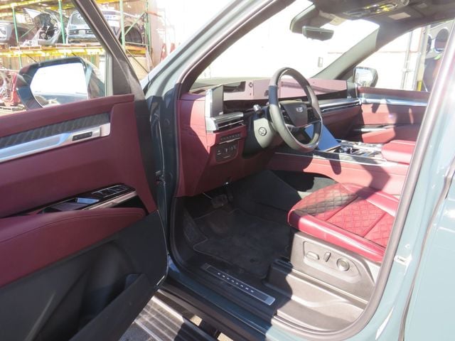 2025 Cadillac Escalade ESV 4WD 4dr Sport - 22937552 - 9
