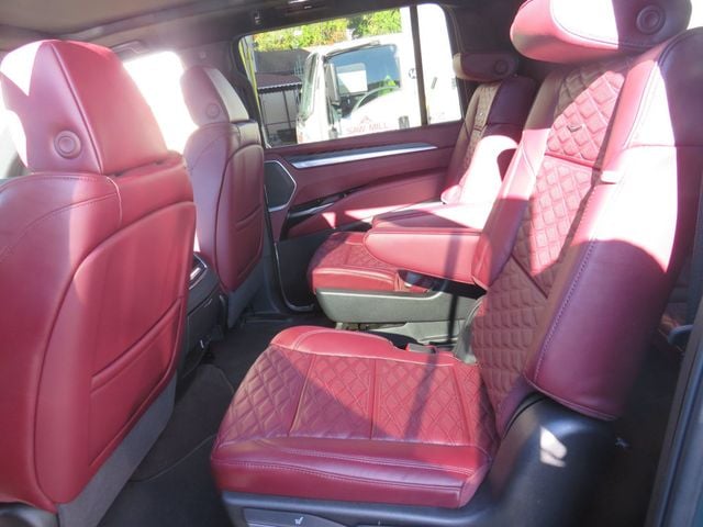 2025 Cadillac Escalade ESV 4WD 4dr Sport - 22937552 - 11