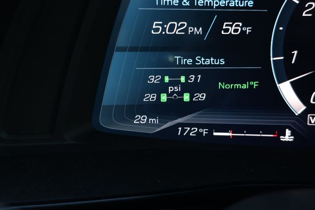 2025 Chevrolet Corvette 2dr Stingray Coupe w/2LT, Z51 Performance Pkg & Susp, Adj Height - 22936133 - 11