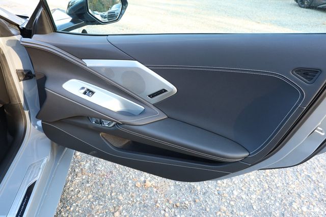 2025 Chevrolet Corvette 2dr Stingray Coupe w/2LT, Z51 Performance Pkg & Susp, Adj Height - 22936133 - 20