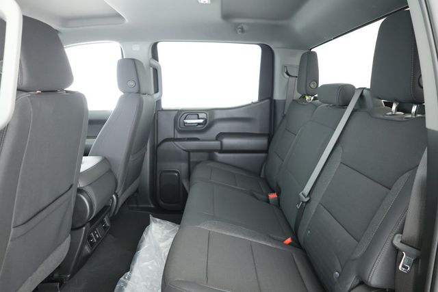 2025 Chevrolet Silverado 1500 4WD Crew Cab 147'' Custom Trail Boss w/ Dark Appearance Package - 22927494 - 18