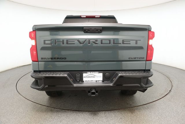 2025 Chevrolet Silverado 1500 4WD Crew Cab 147'' Custom Trail Boss w/ Dark Appearance Package - 22927494 - 4