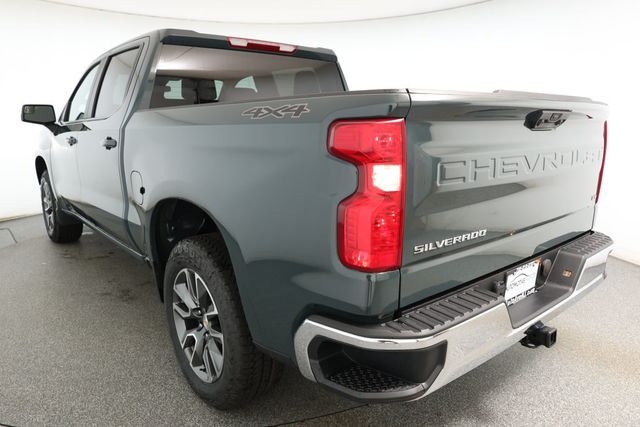 2025 Chevrolet Silverado 1500 4WD Crew Cab 147'' LT (2FL) with 20'' Aluminum Wheels - 22920608 - 5