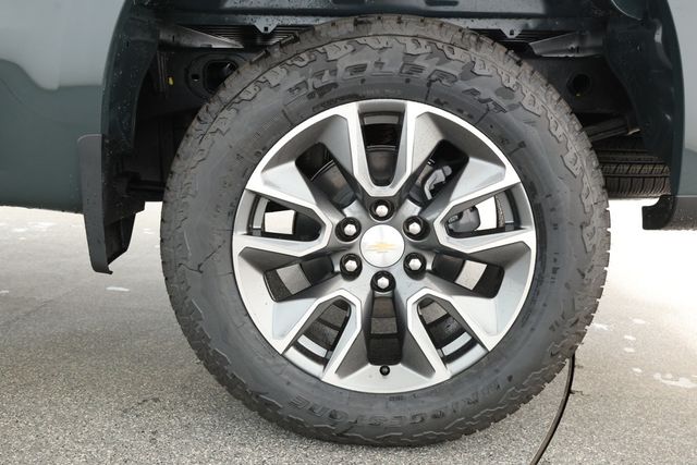 2025 Chevrolet Silverado 1500 4WD Crew Cab 147'' LT (2FL) with 20'' Aluminum Wheels - 22920608 - 6