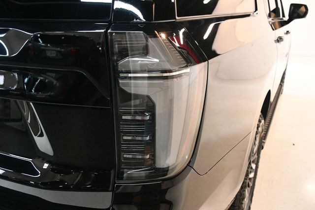 2025 Chevrolet Suburban 25 CHEVY SUBURBAN Z71 BLACK - 22934196 - 10