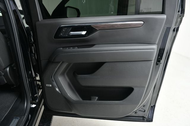 2025 Chevrolet Suburban 25 CHEVY SUBURBAN Z71 BLACK - 22934196 - 19
